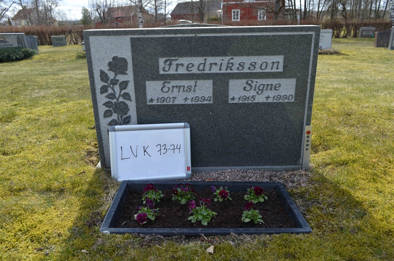 Grave number: LV K    73, 74