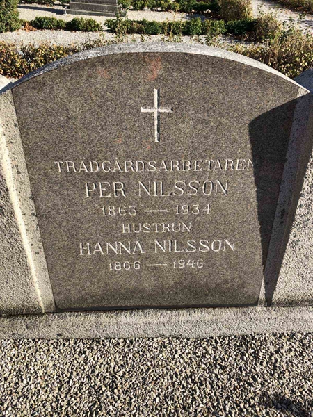 Grave number: UK 5   86A-D