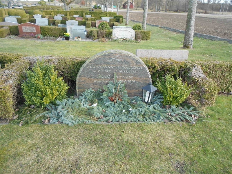 Grave number: V 39   236