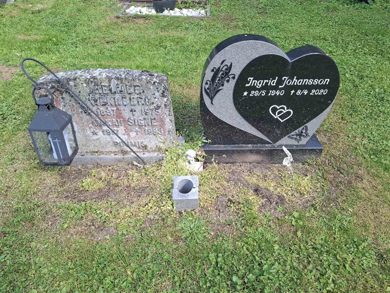 Grave number: 001 2   893