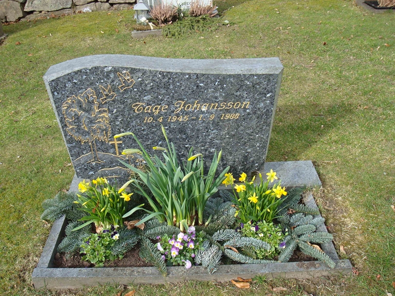 Grave number: KU 09    37, 38