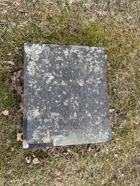Grave number: R 3   268
