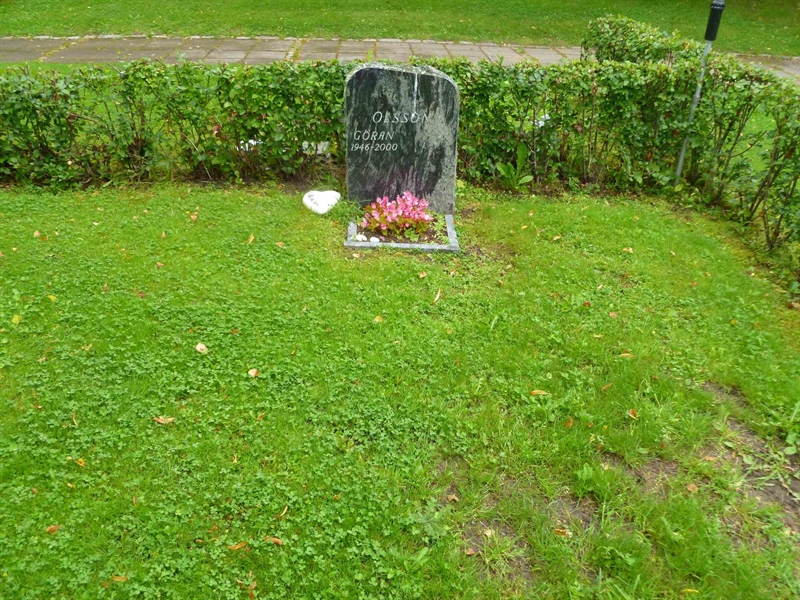 Grave number: ROG H  333, 334, 335