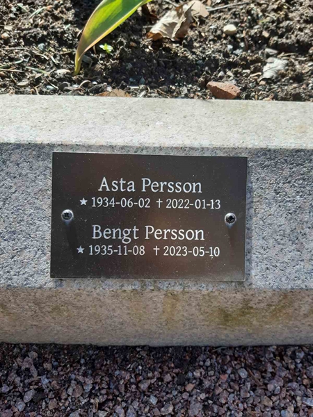 Grave number: A Ask Blå    10
