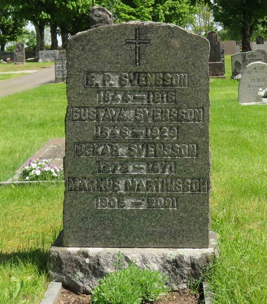 Grave number: 01 J     2, 3