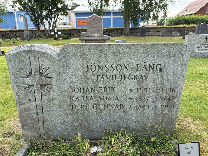 Grave number: 003 A   103
