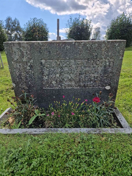 Grave number: 1 09    44B