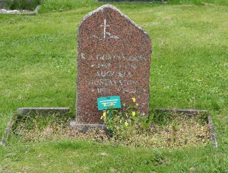 Grave number: F V A   175-176