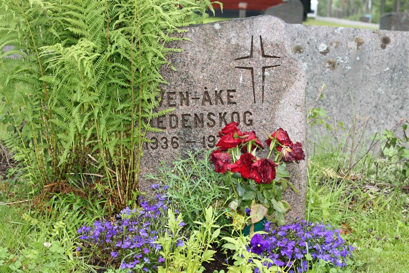 Grave number: GK SUNEM    90
