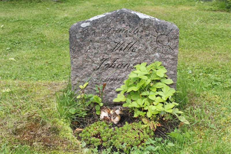Grave number: GK MAGDA   124