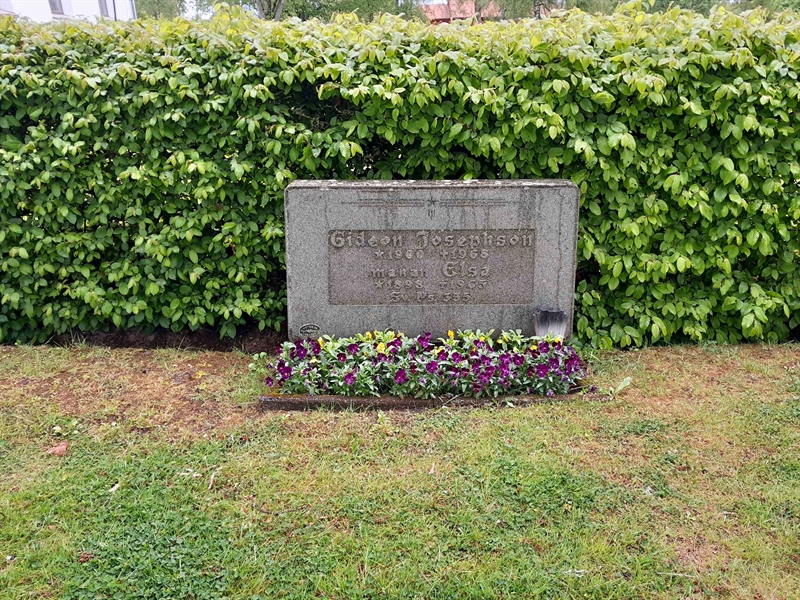 Gravnummer: ROG F    7, 8