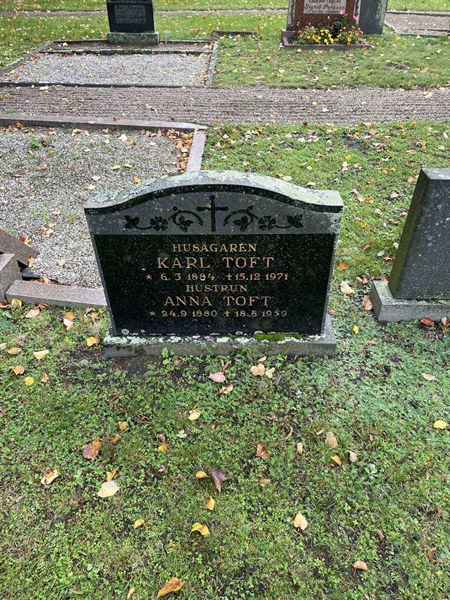 Grave number: ÖV C     2