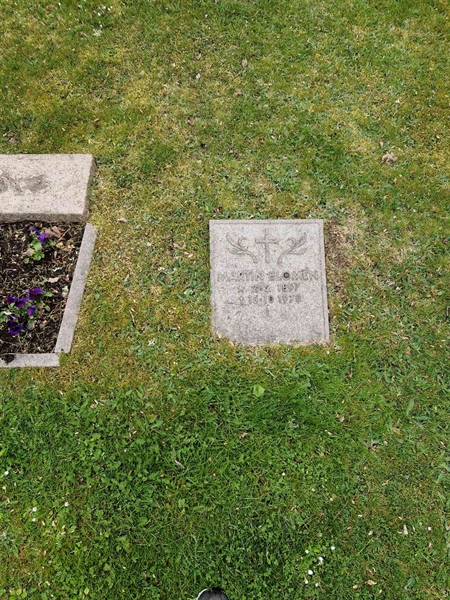 Grave number: 01 E   75