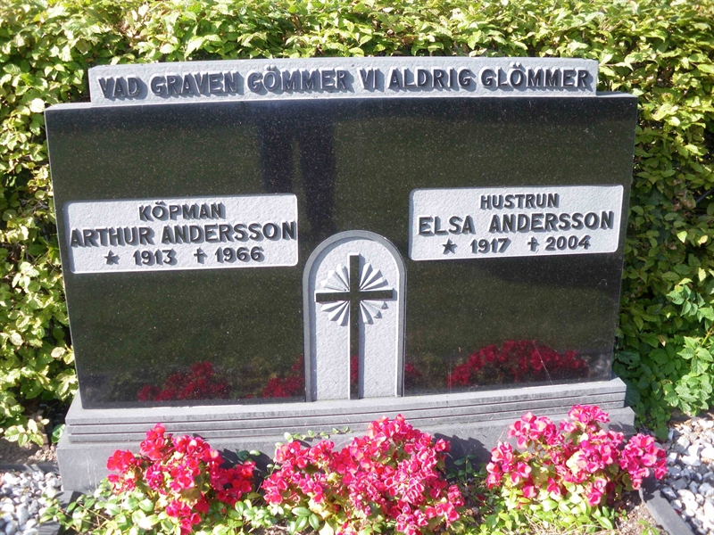 Grave number: NSK 10     8