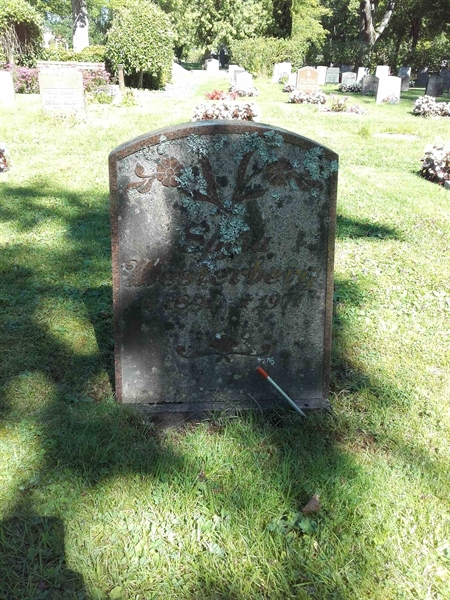 Grave number: NO 07   153