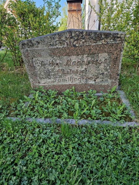 Grave number: 2 14 1867, 1868