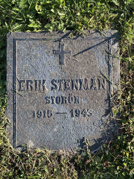 Grave number: 2 08   475