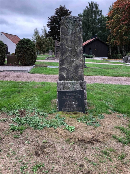 Grave number: RK C    16, 17