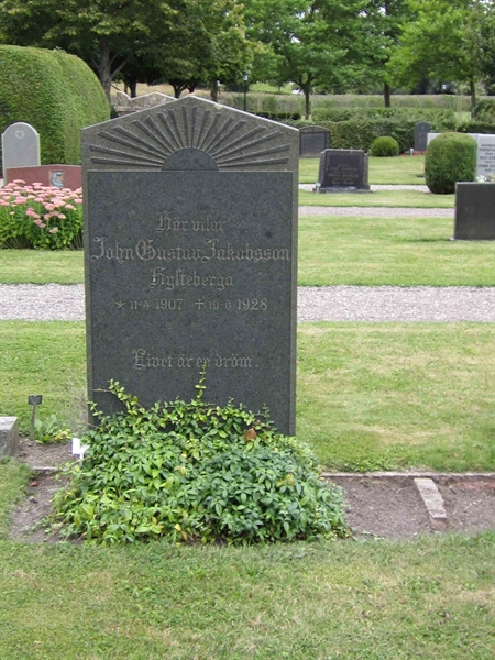 Grave number: 1 F    18