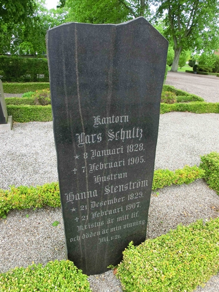 Grave number: KÄ A 056-058