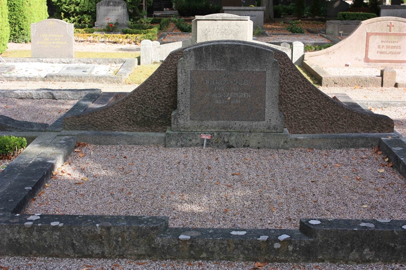 Grave number: Ö 18i    67, 68