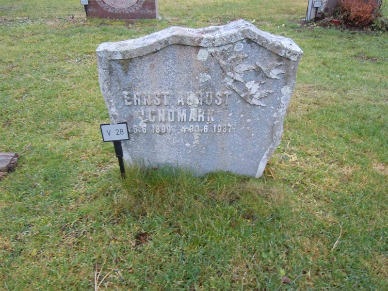 Grave number: 1 NV    28