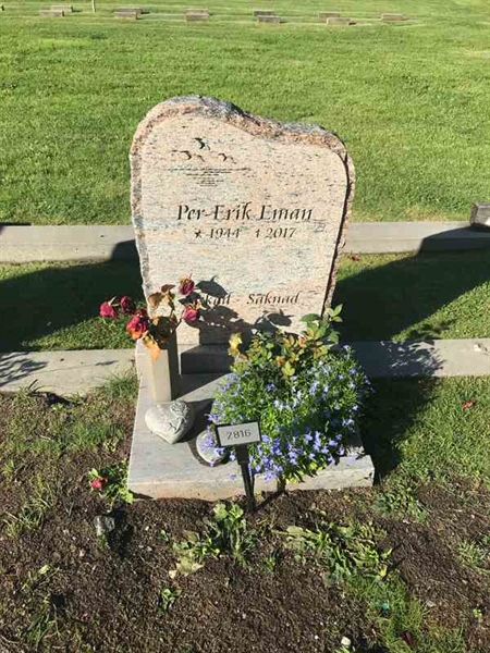 Gravnummer: 7 01  2816