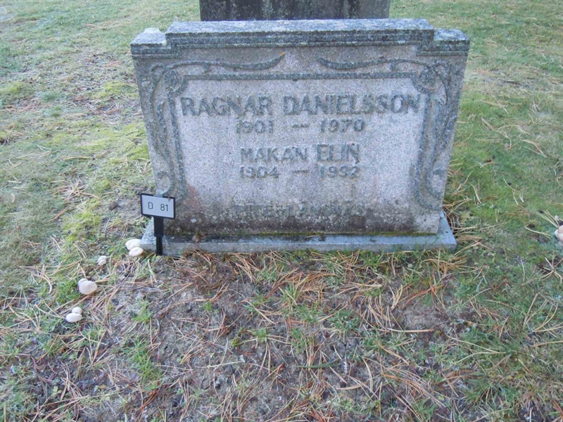Grave number: 1 ND    81