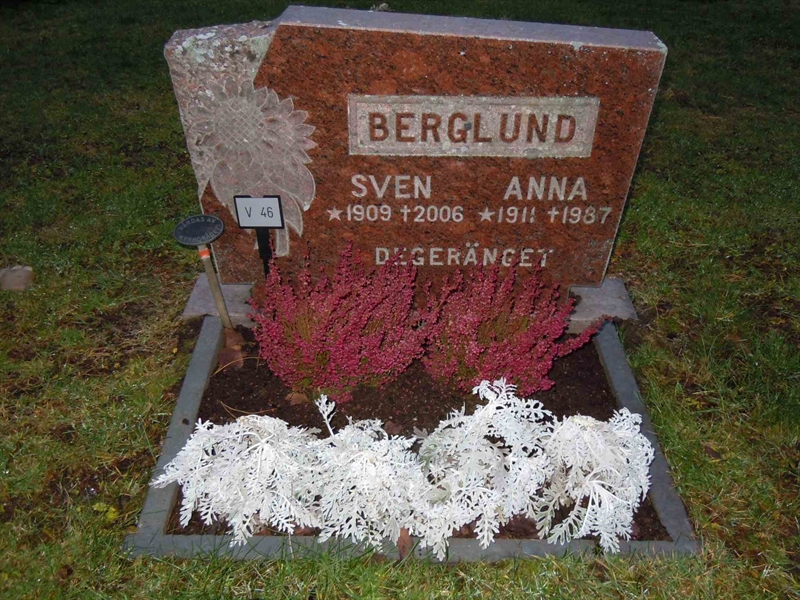 Grave number: 1 NV    46