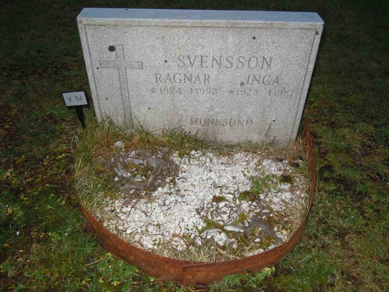 Grave number: 1 NV    54