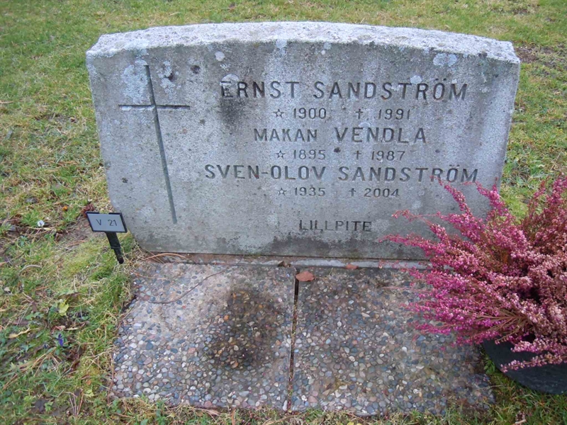Grave number: 1 NV    21