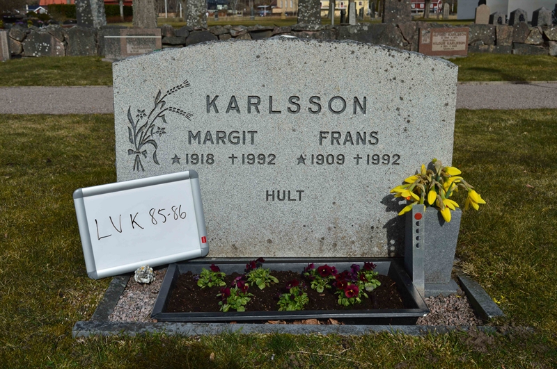 Grave number: LV K    85, 86