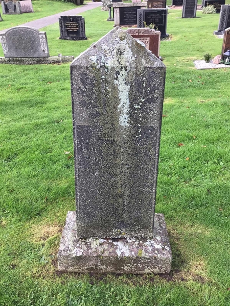 Grave number: SK 1 02    J