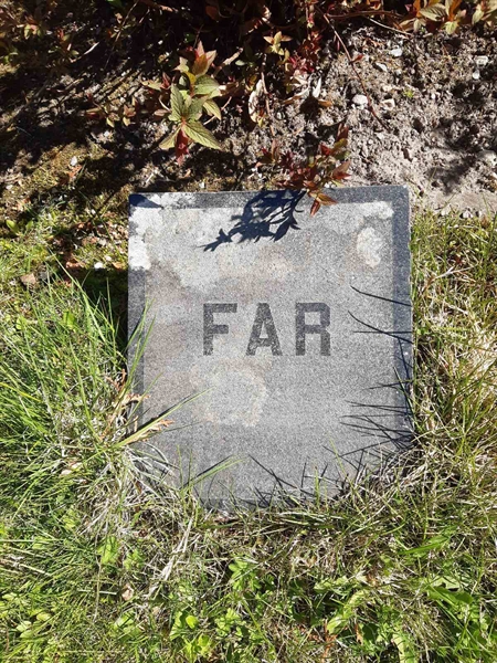 Grave number: 1 C   275