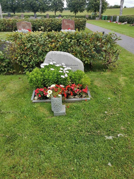 Grave number: F NYA  1730