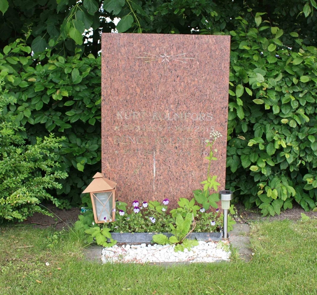 Grave number: Ö 29    18, 19