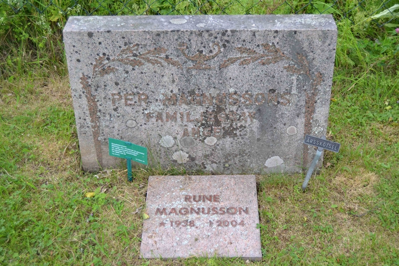 Grave number: 1 H   675