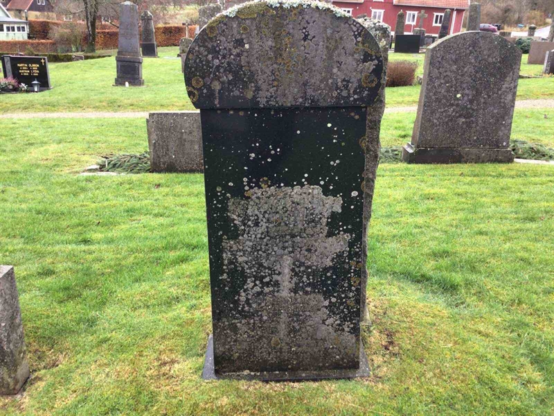 Grave number: 40 B    58-59