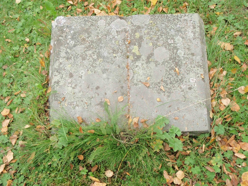 Grave number: 2 143ABX