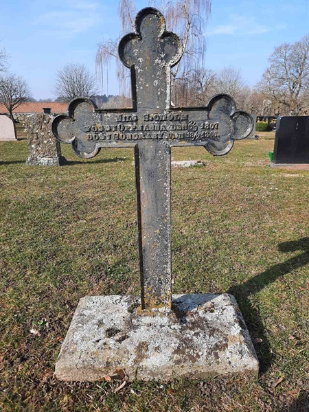 Grave number: OG P    73-74