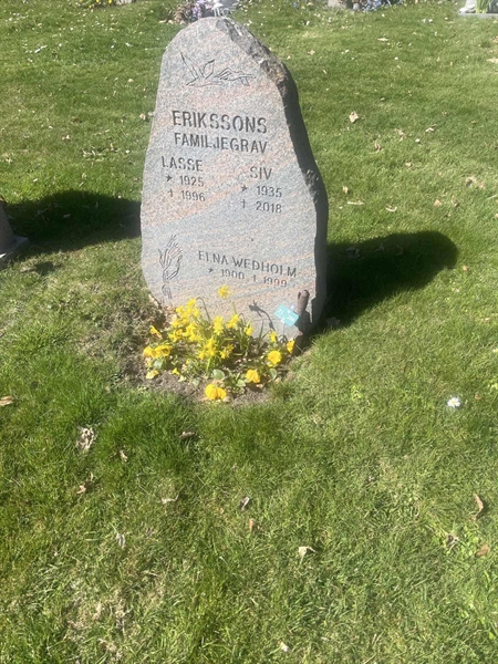 Grave number: 1 3 F1 288
