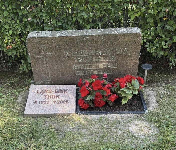 Grave number: 4 3C    85-86