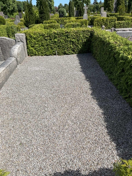 Grave number: NK IV 109a+b