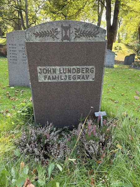 Grave number: 1 D   199A
