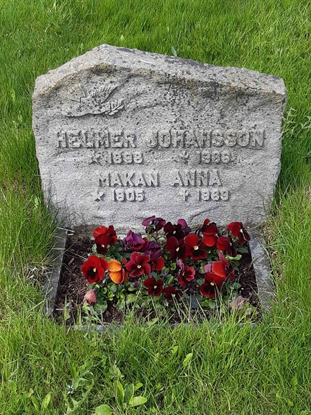 Grave number: KA 11    29