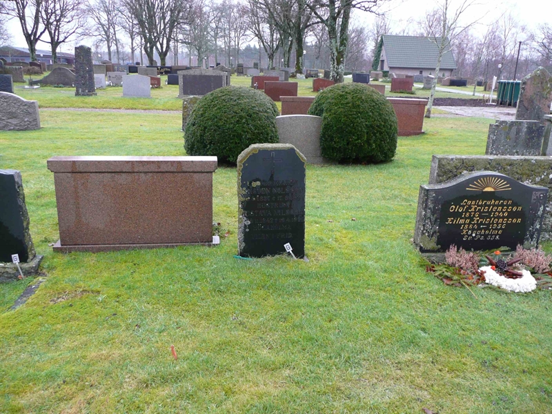 Grave number: 01 J   115