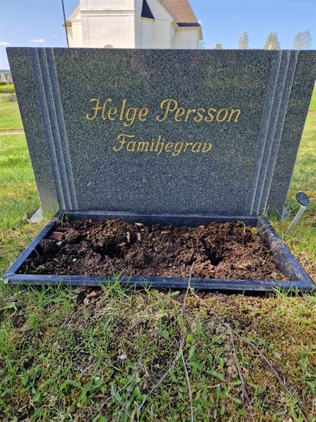 Grave number: 501 18 3567-3569