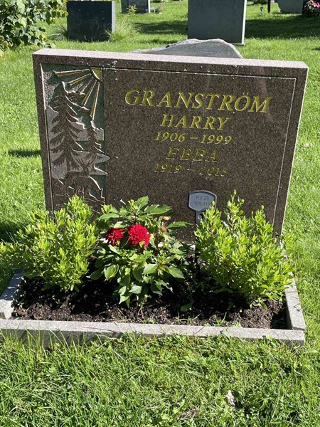 Grave number: 2 29   109-110