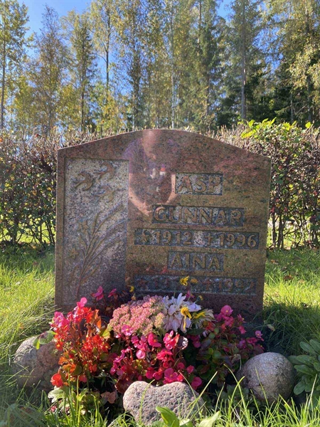 Grave number: 1 22    126