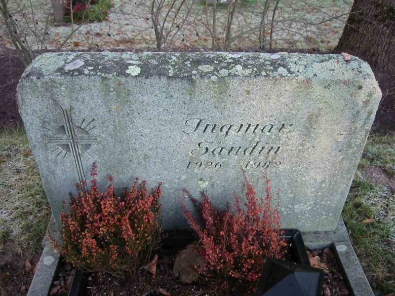 Grave number: KV 20    52B